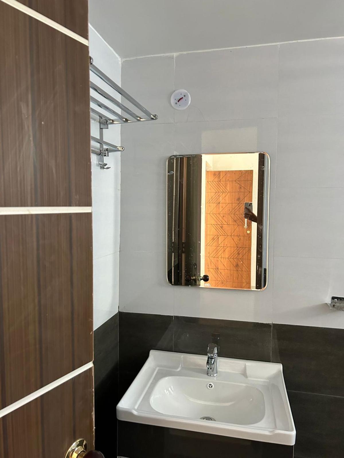 Sapphire Stayss Yelagiri Exterior photo