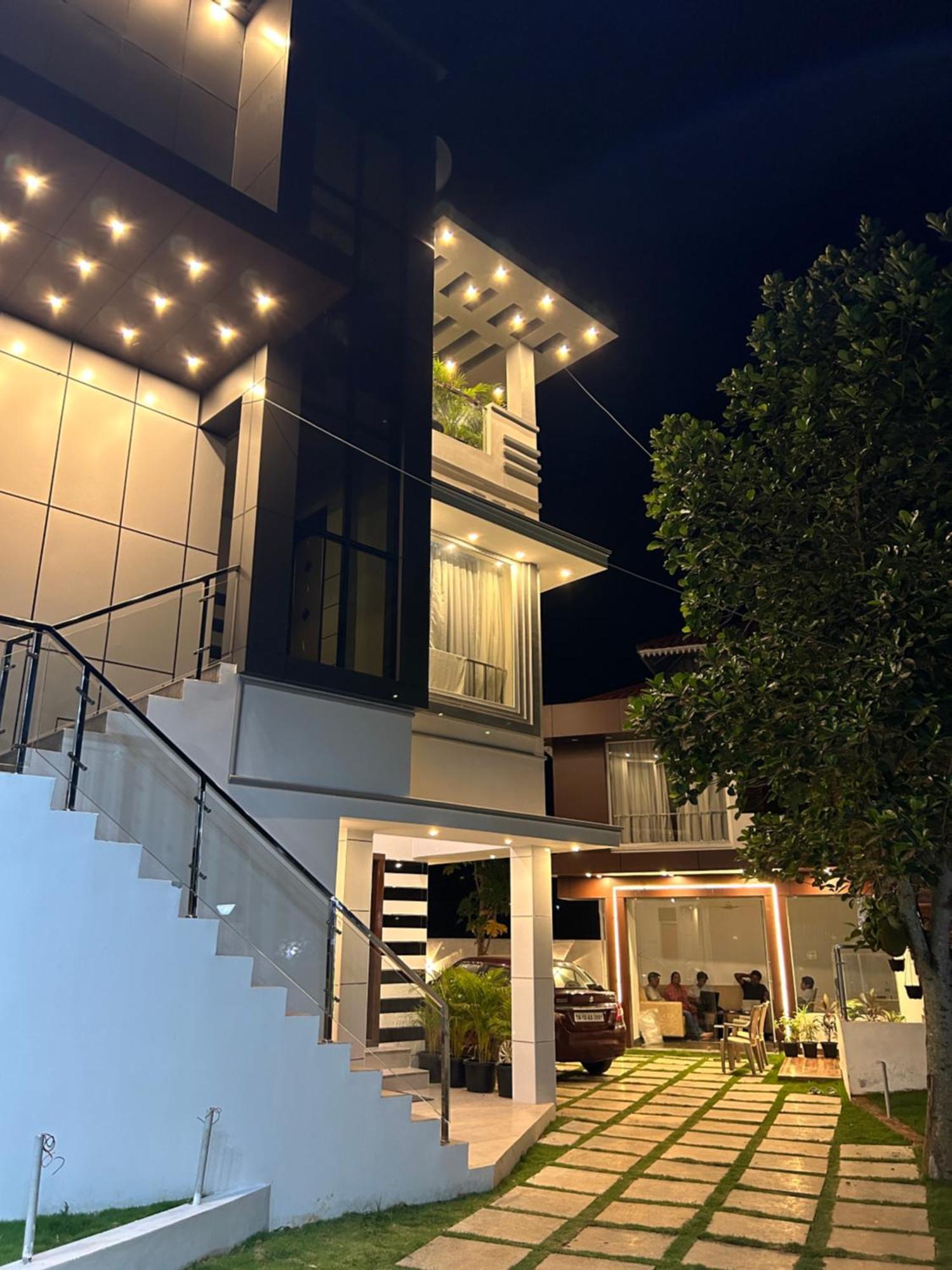 Sapphire Stayss Yelagiri Exterior photo